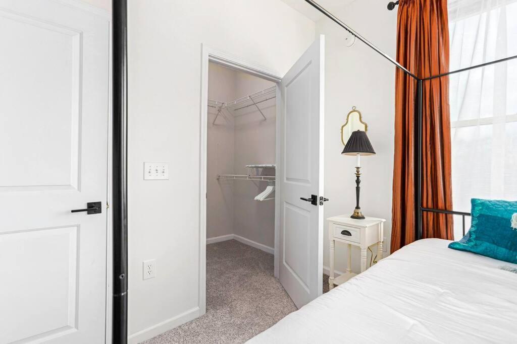 Entire Condo - Urban Safari In The Heart Of Atl Atlanta Luaran gambar